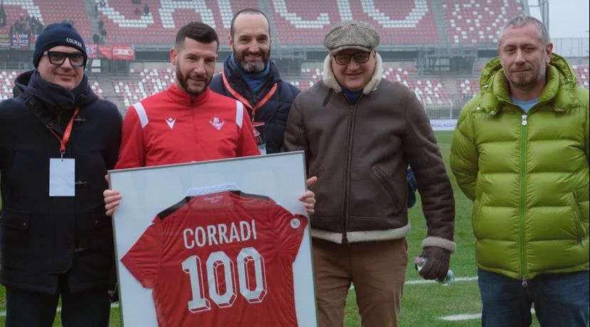 Mattia Corradi fa 100 in maglia biancorossa, il Piacenza vince e aggancia la Varesina. L’Arconatese si impone al Matteo Legler