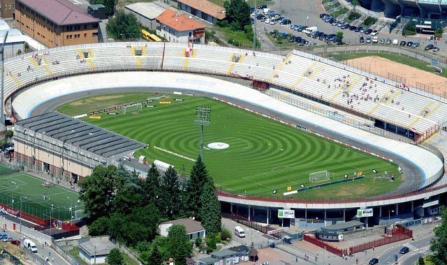 Città di Varese, lo stadio “Franco Ossola” perde un pezzo: ecco il comunicato