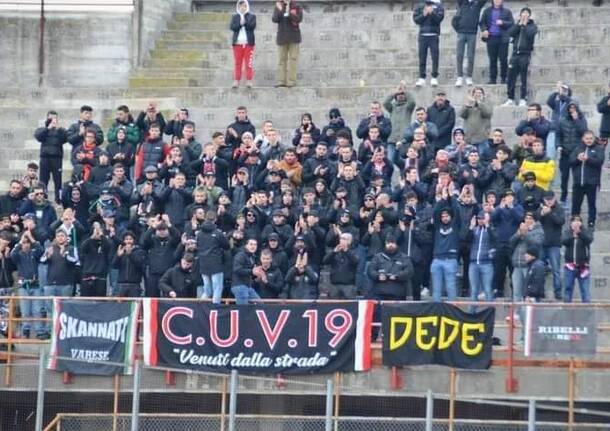 Gli ultras del Varese sono pronti: “Spingeremo i ragazzi alla vittoria”